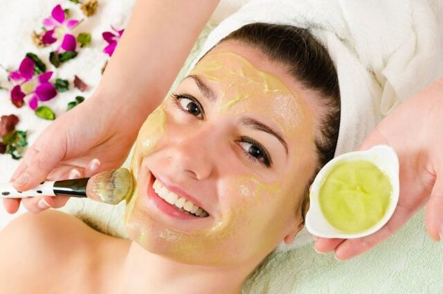Gelatin and chamomile mask - a recipe for youthful skin